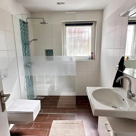 Mit Garten Am Wald דירה