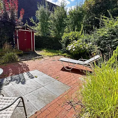 Mit Garten Am Wald *