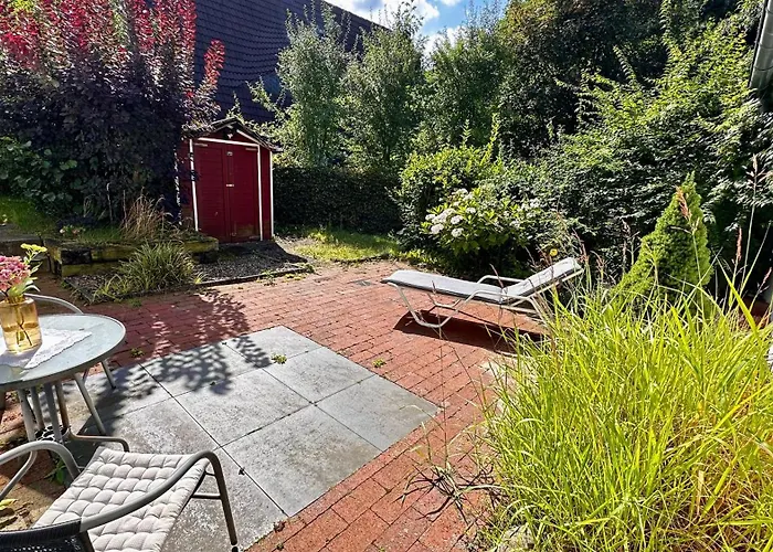 Mit Garten Am Wald *